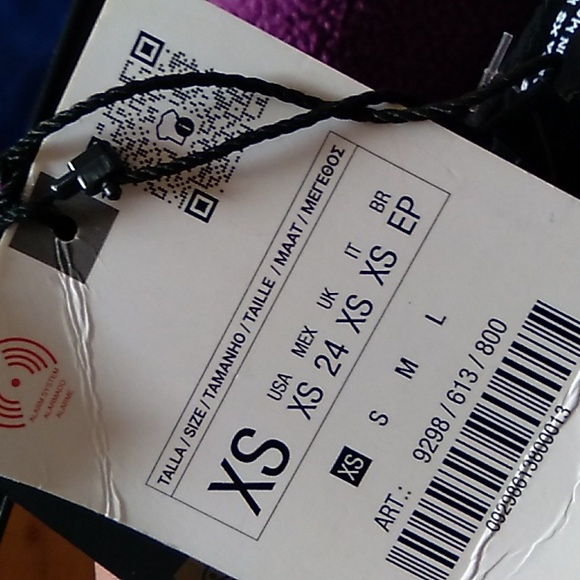 Zara XS sequin bkack skirt new with tag Christmas and Holidays 2024 - Picture 4 of 5